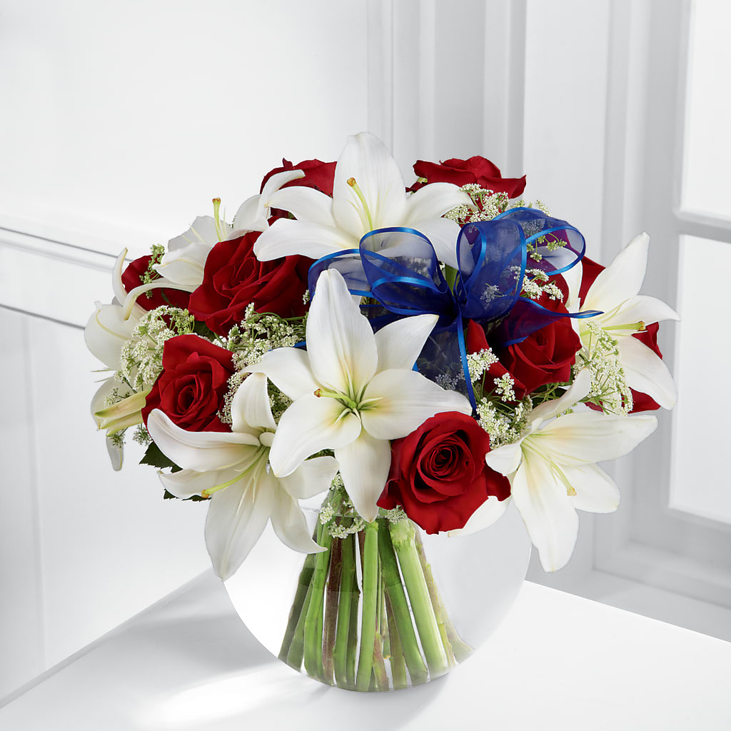 Independence Bouquet – Buds N Bows, North Little Rock AR