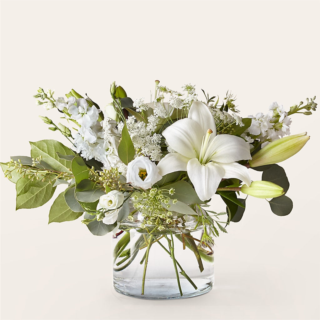 Alluring Elegance Bouquet – Buds N Bows, North Little Rock AR