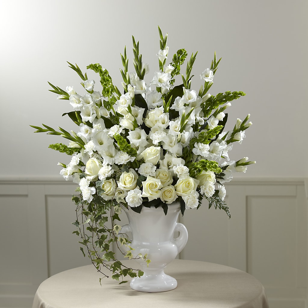 Fond Reflections Arrangement – Buds N Bows, North Little Rock AR