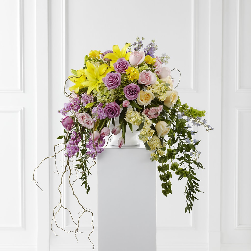 Display of Affection Arrangement – Buds N Bows, North Little Rock AR