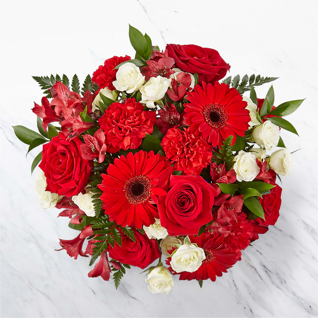 Hearts Embrace Bouquet – Buds N Bows, North Little Rock AR