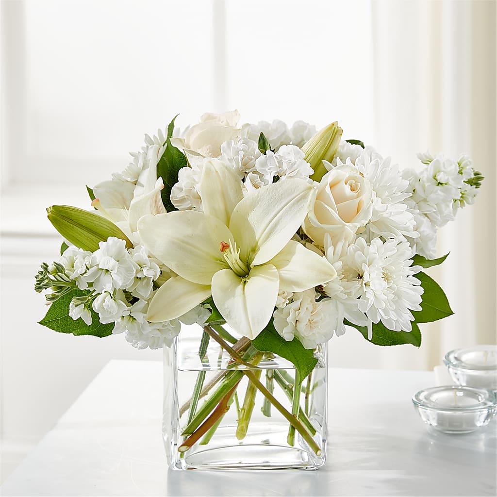 Gentle Breeze Bouquet – Buds N Bows, North Little Rock AR