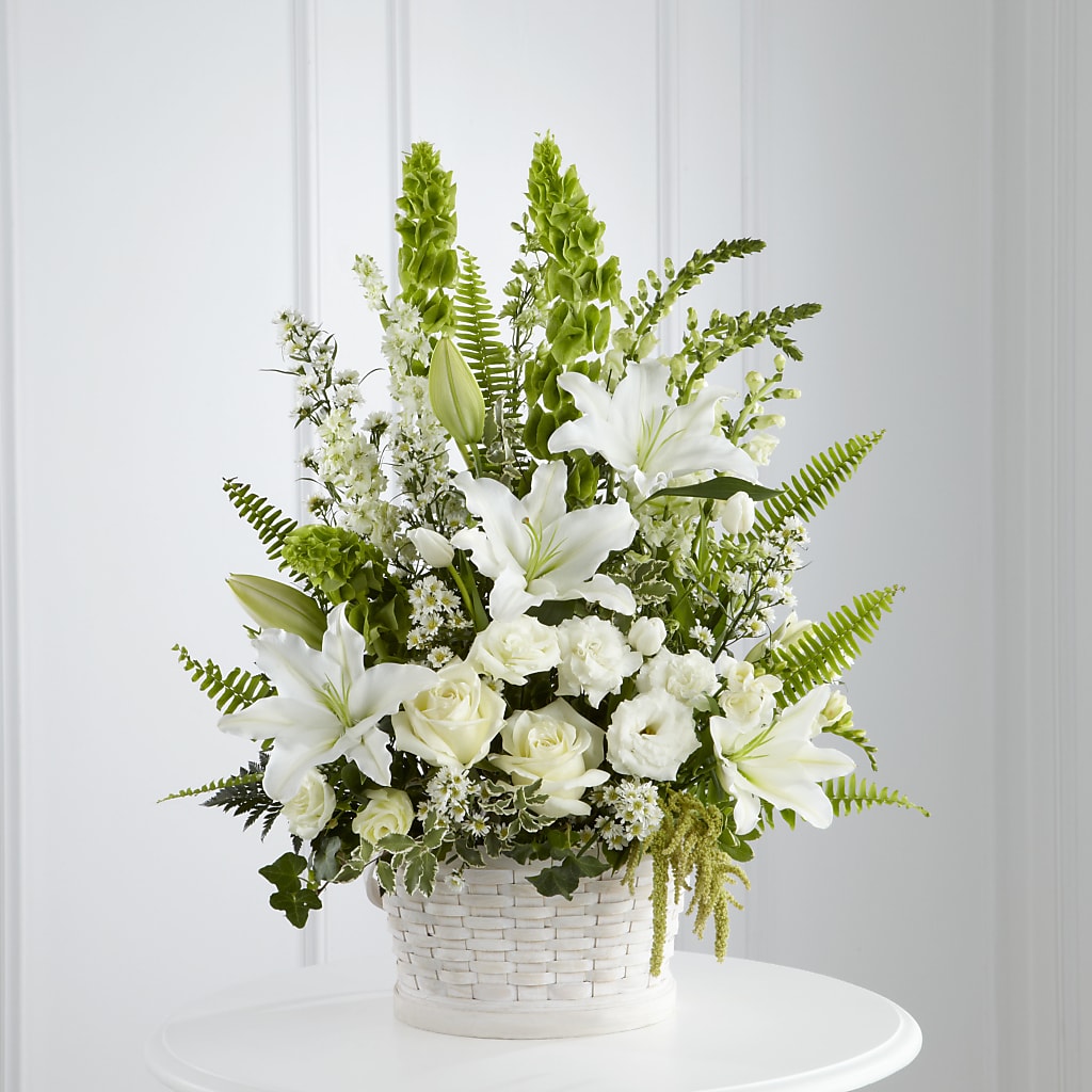 In Our Thoughts Arrangement – Buds N Bows, North Little Rock AR