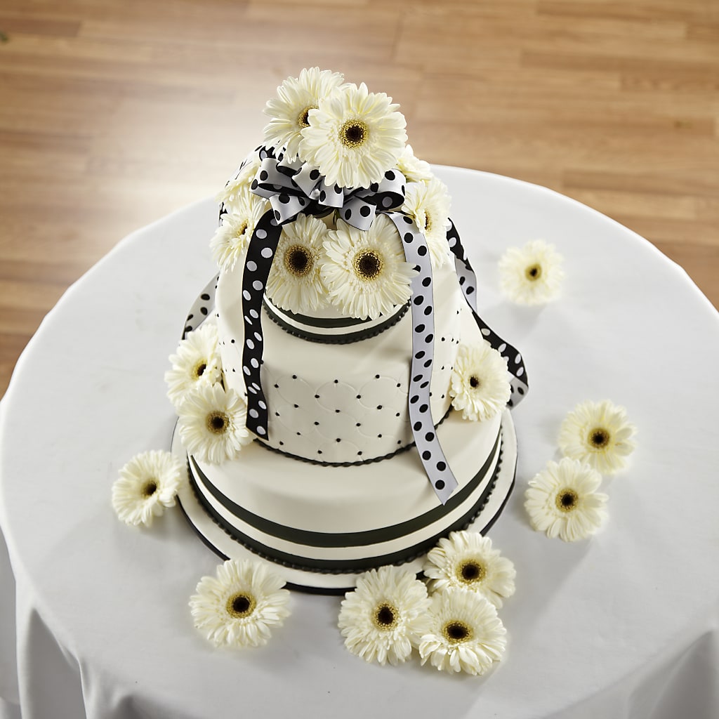 Simple Sophistication Cake Décor – Buds N Bows, North Little Rock AR