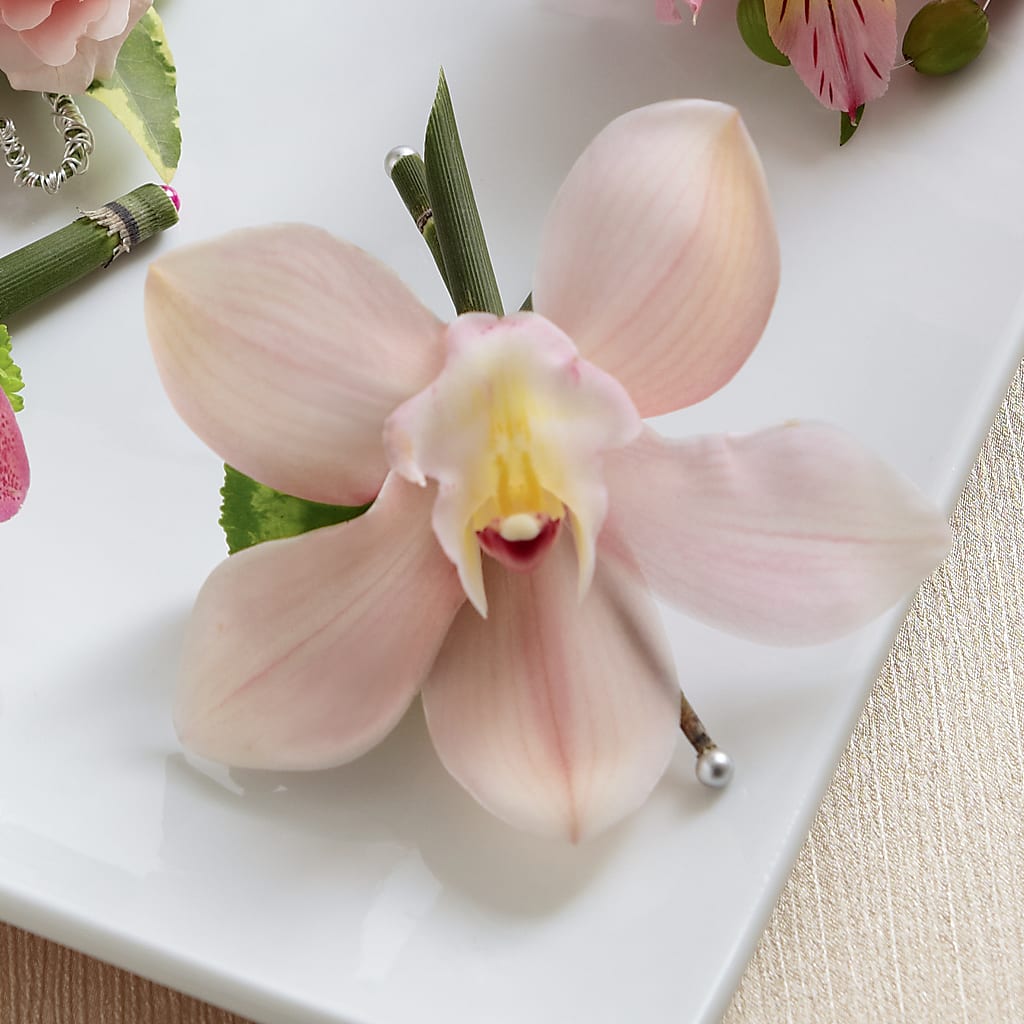 Pink Cymbidium Boutonniere – Buds N Bows, North Little Rock AR