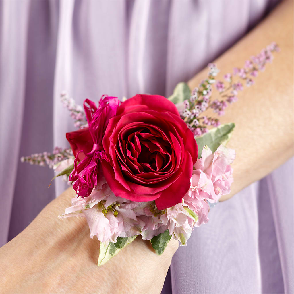 Rose Charm Corsage – Buds N Bows, North Little Rock AR