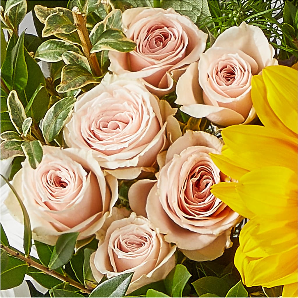 The Good Life Bouquet –  Buds N Bows, North Little Rock AR