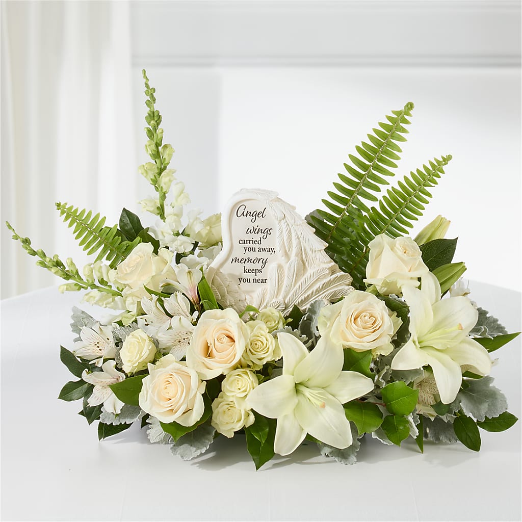 Holding You Close Arrangement –  Buds N Bows, North Little Rock AR