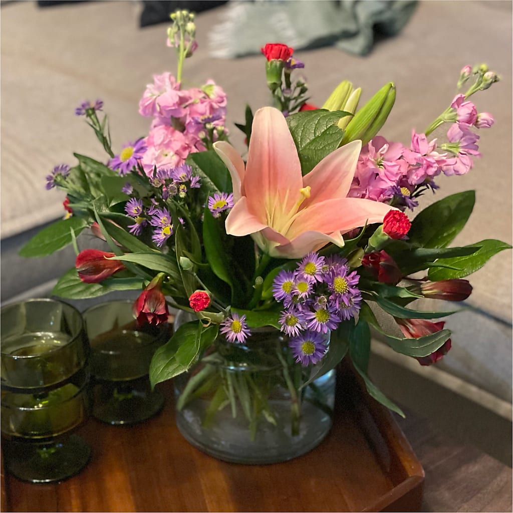 Romantique Bouquet –  Buds N Bows, North Little Rock AR