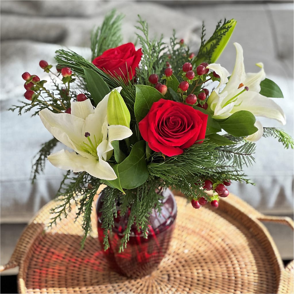 Evergreen Delight Bouquet –  Buds N Bows, North Little Rock AR