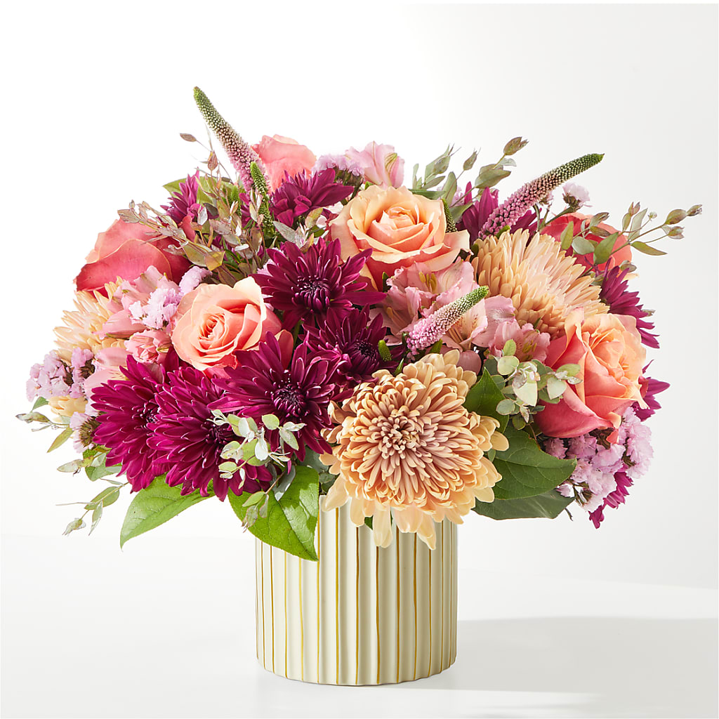 Berry Cobbler Bouquet with Ivory Vase –  Buds N Bows, North Little Rock AR