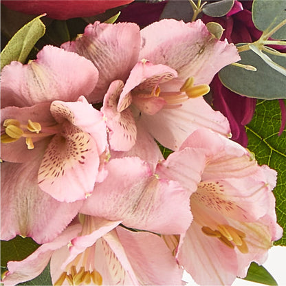 Berry Cobbler Bouquet –  Buds N Bows, North Little Rock AR