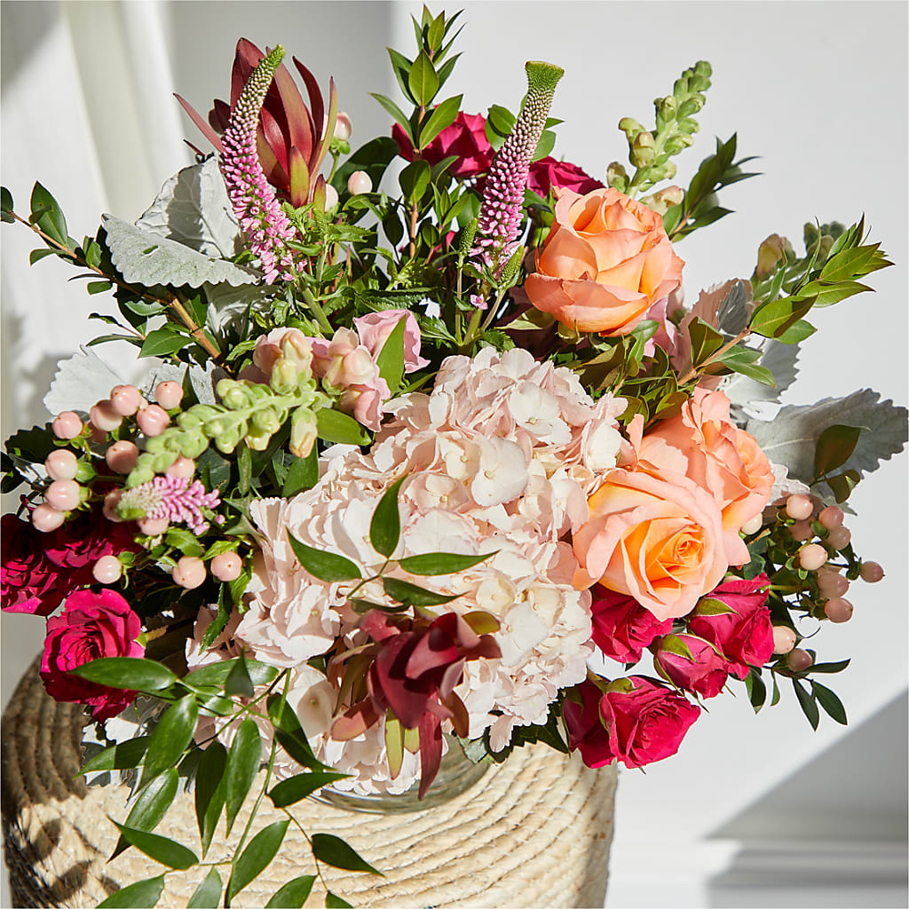 Glitz & Glam Bouquet –  Buds N Bows, North Little Rock AR