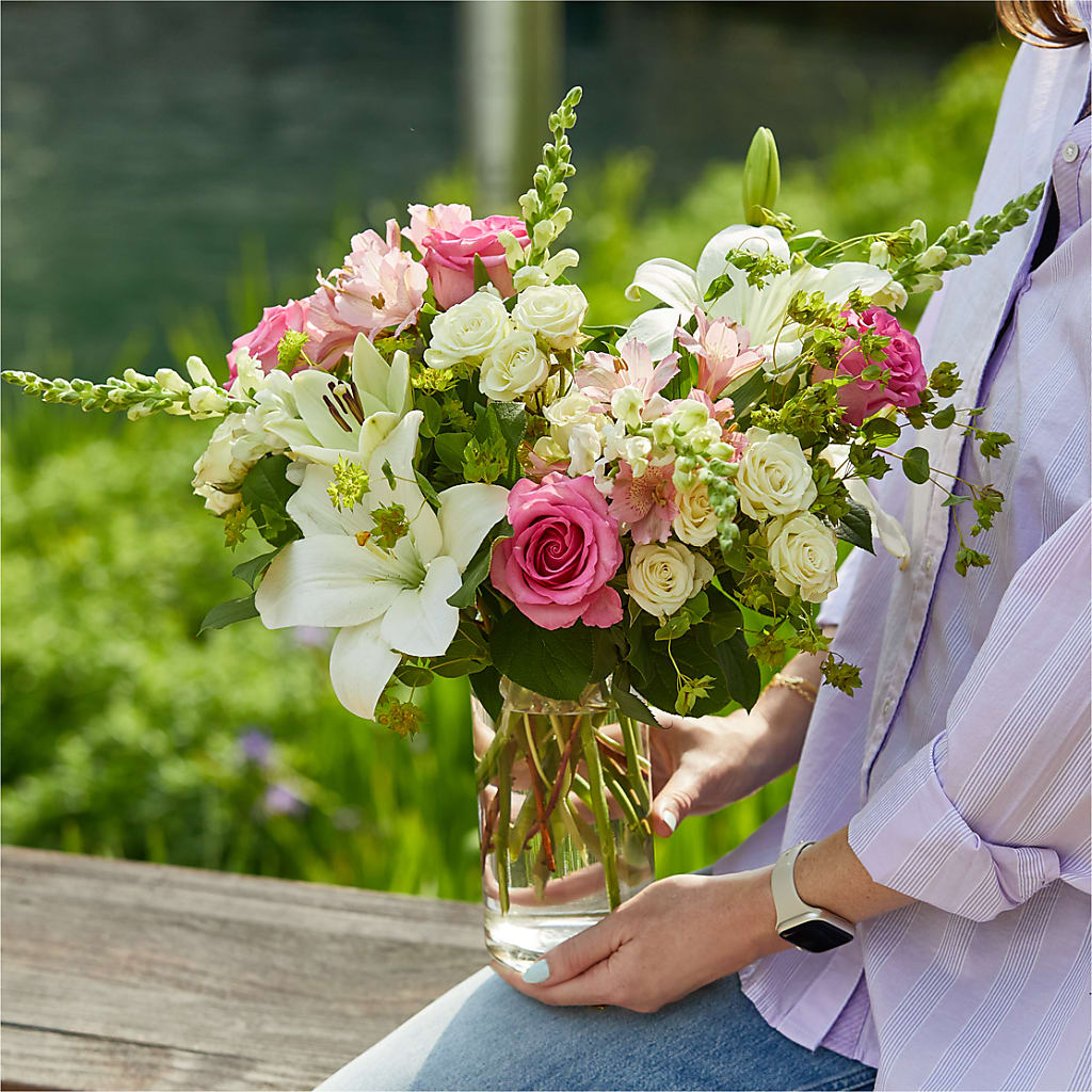 Fondly Bouquet –  Buds N Bows, North Little Rock AR
